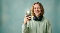 Puhelimen taskulamppu on odotettua vaarallisempi – piilevä riski