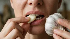 Kehosi kiittää sinua: yksi valkosipulinkynsi päivässä – yllättävä vaikutus